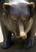 Bear on the Stock Exchange Square