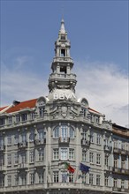 Historic buildings from the founding period on the boulevard Avenida dos Aliados