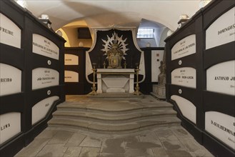 Crypt with tombs and altar