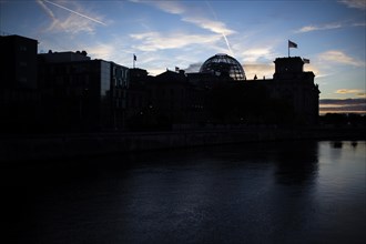 Silhouette of the Reichstag in Berlin