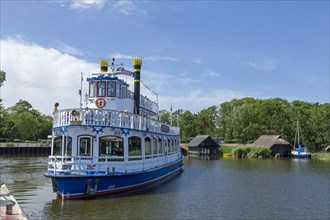 Paddle steamer Baltic Star departs