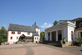 Baroque Kochberg Castle with annexe with columns