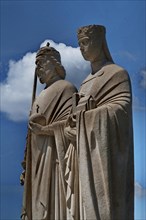 Statue of King Stephen I and Queen Gisela in Veszprem