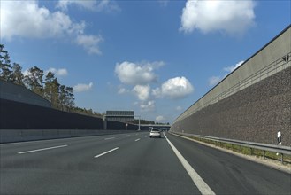 Noise barriers on the A 6