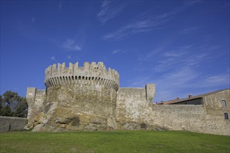 View of the defensive wall of the fortress of Populonia
