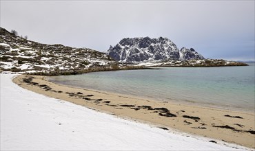 Sandy beach beach at Hattvika Bay