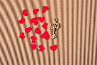 Retro styled decorative key and paper heart shape