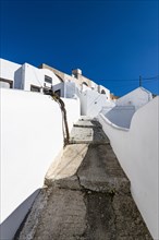 Whitewashed architecture in Pyrgos