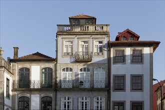 Historic houses on the Cais de Gaia waterfront