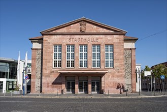 Civic hall with Paul Hindemith Hall