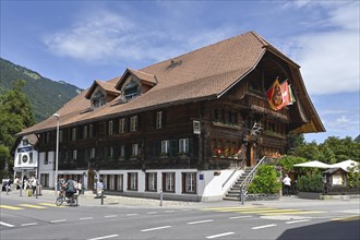 Holzhaus Hotel Restaurant Hirschen