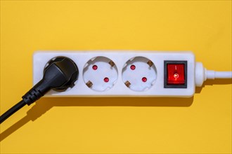 3-way power strip with on off switch to save electricity