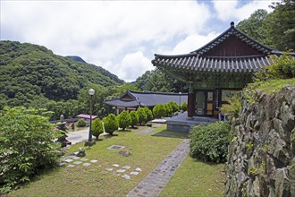Chunjinam Hermitage at Baekyangsa Temple