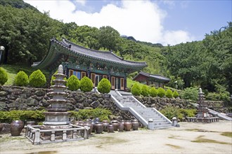 Chunjinam Hermitage at Baekyangsa Temple