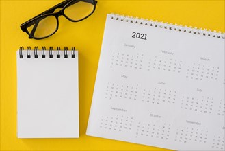 Top view calendar with notepad glasses