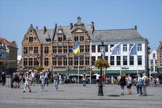 Guild Houses and Restaurants