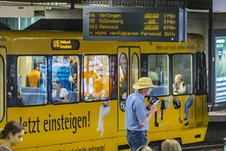 Lack of staff at the transport company. Due to unavailable staff: Stuttgart's light rail system repeatedly experiences unexpected cancellations of journeys. Display board at the Charlottenplatz stop o...
