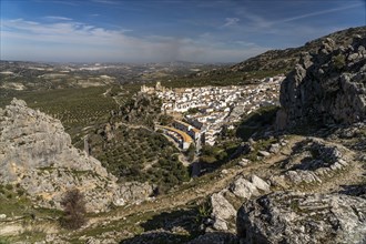 The White Village and the Moorish Castle