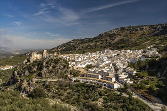 The White Village and the Moorish Castle