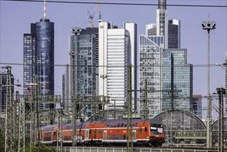 Train traffic in Frankfurt am Main