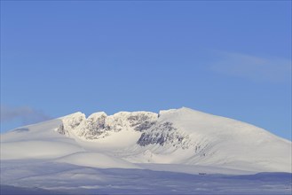 Snohetta in the Dovrefjell-Sunndalsfjella National Park in winter