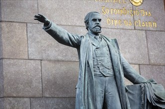 A neo-Classical revival style statue of Irish political leader Charles S. Parnell by sculptor Augustus Saint-Gaudens which stands in Dublin city centre. Parnell Square