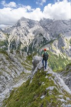 Climbers in steep terrain on the way to Waxenstein