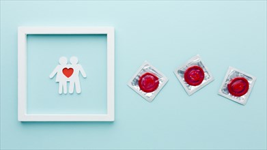 Arrangement contraception concept with paper couple frame