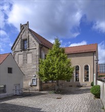 In 1872 the new profaned synagogue was consecrated