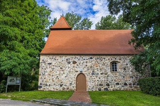Moeglin village church