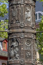 Detail of the nail column on Liebfrauenplatz