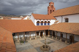 Museo & Convento de Santa Teresa