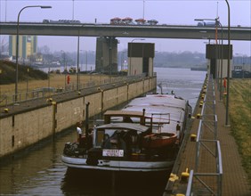 Duisburg inland port 80s Duisburg
