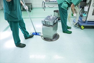 Cleaning an operating theatre after an operation