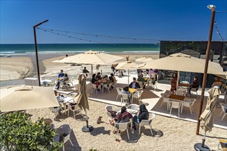 Restaurant Vagas on the beach of Matosinhos near Porto