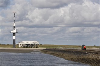 Radar tower on the island of Minsener Oog