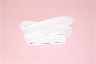 White strokes paint pink