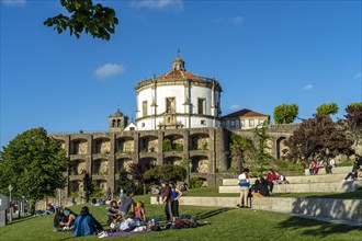 Young people in the Jardim do Morro park and the Mosteiro da Serra do Pilar monastery