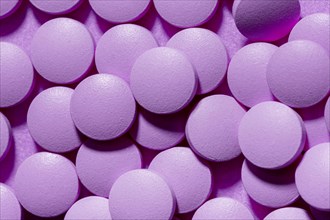 View pills purple background