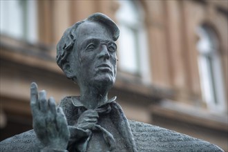 A view of the the William Butler Yeats statue done by Rowan Gillespie in honour of Ireland's most famous poet. Sligo