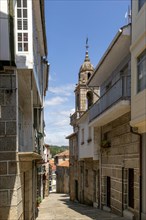 Historic buildings in centre of medieval town