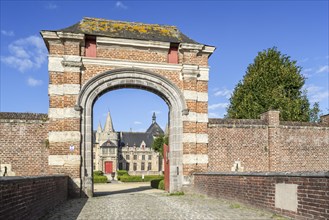 Entrance gate of the Laarne Castle