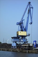 Dock crane at SEA-invest