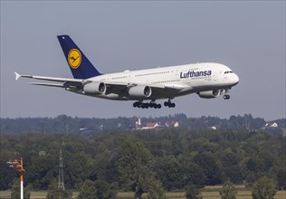 Lufthansa Airbus A380-800 from Boston approaching Munich Airport