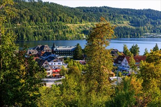 The village of Titisee with lake