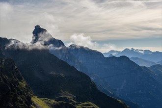 The summit of the Pflerscher Tribulaun in the Stubai Alps