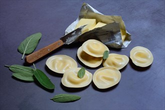 Tortellini and sage leaves