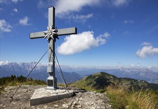 Summit cross on the Schmittenstein