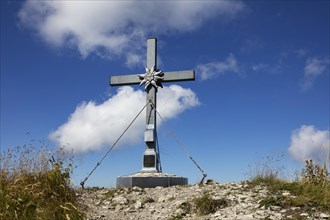 Summit cross on the Schmittenstein