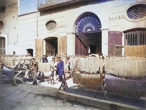 Street scene in Naples